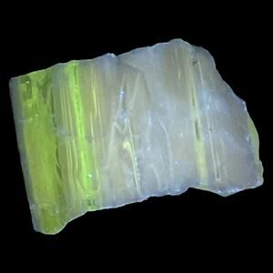 Milk Glass Vaseline Art Glass Cullet Layered‎ Uranium Slag Glass #5GX124